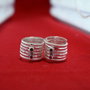 Rings and Blings Stylish Silver Ferva