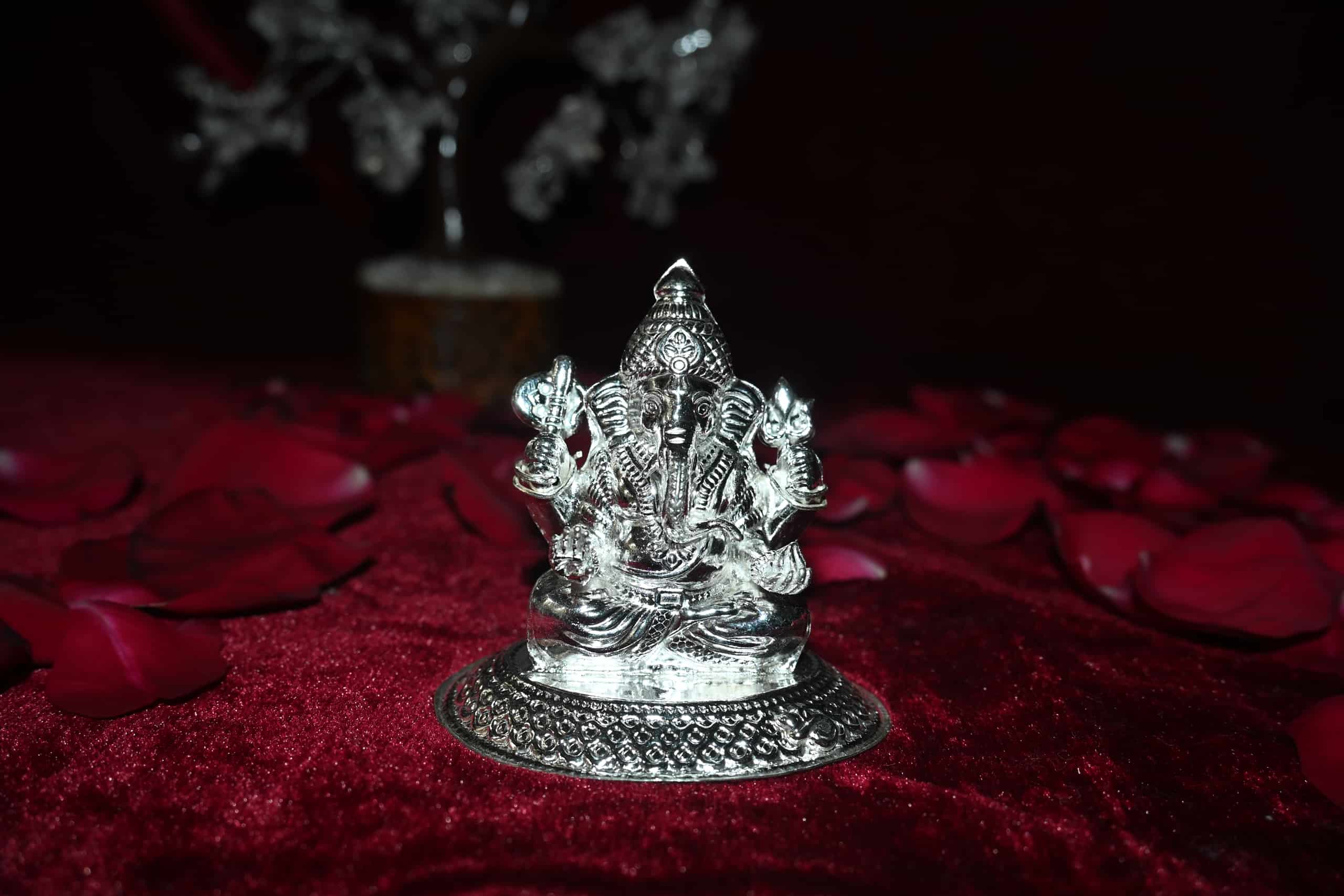 Shree Ganapati Silver Murti