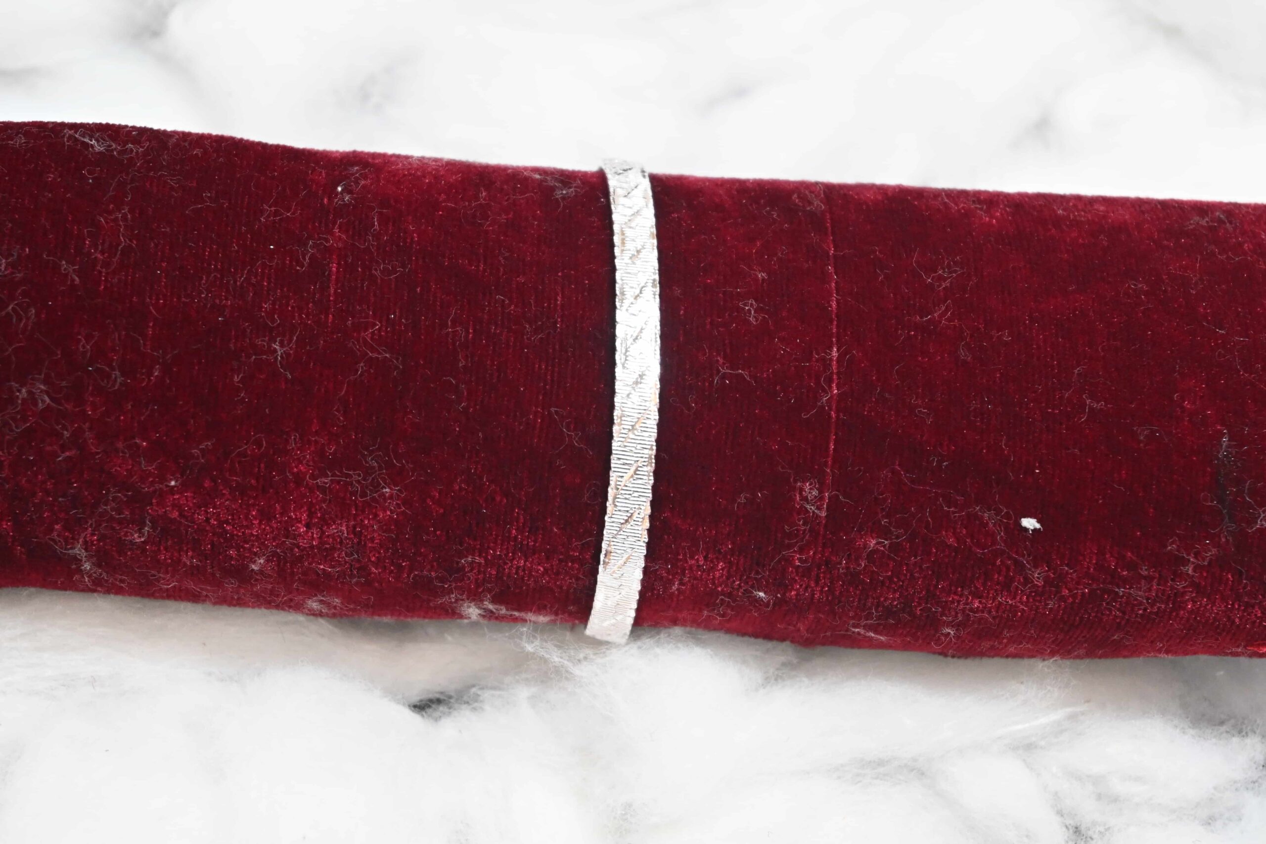 Veerline Etched Silver Bracelet