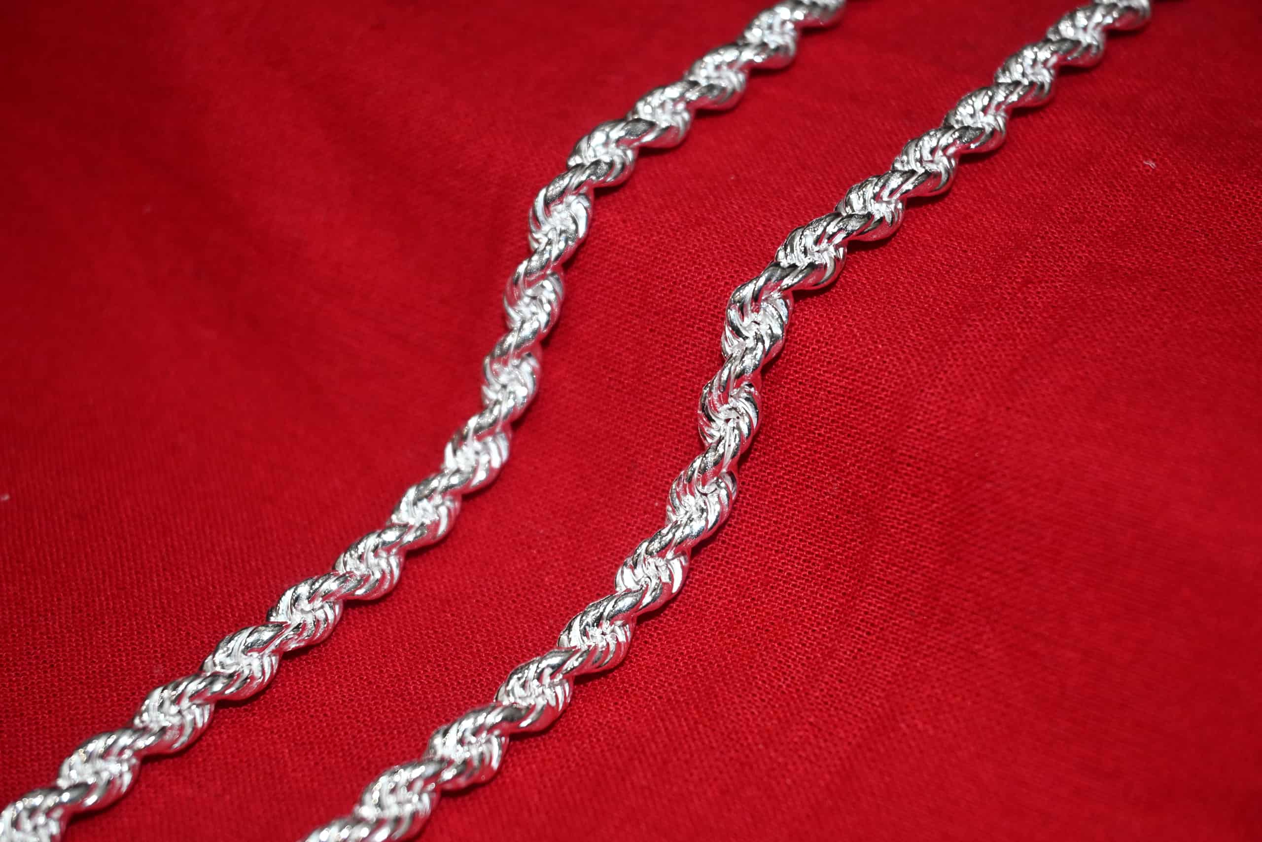 Twist Kadhi Silver Chain