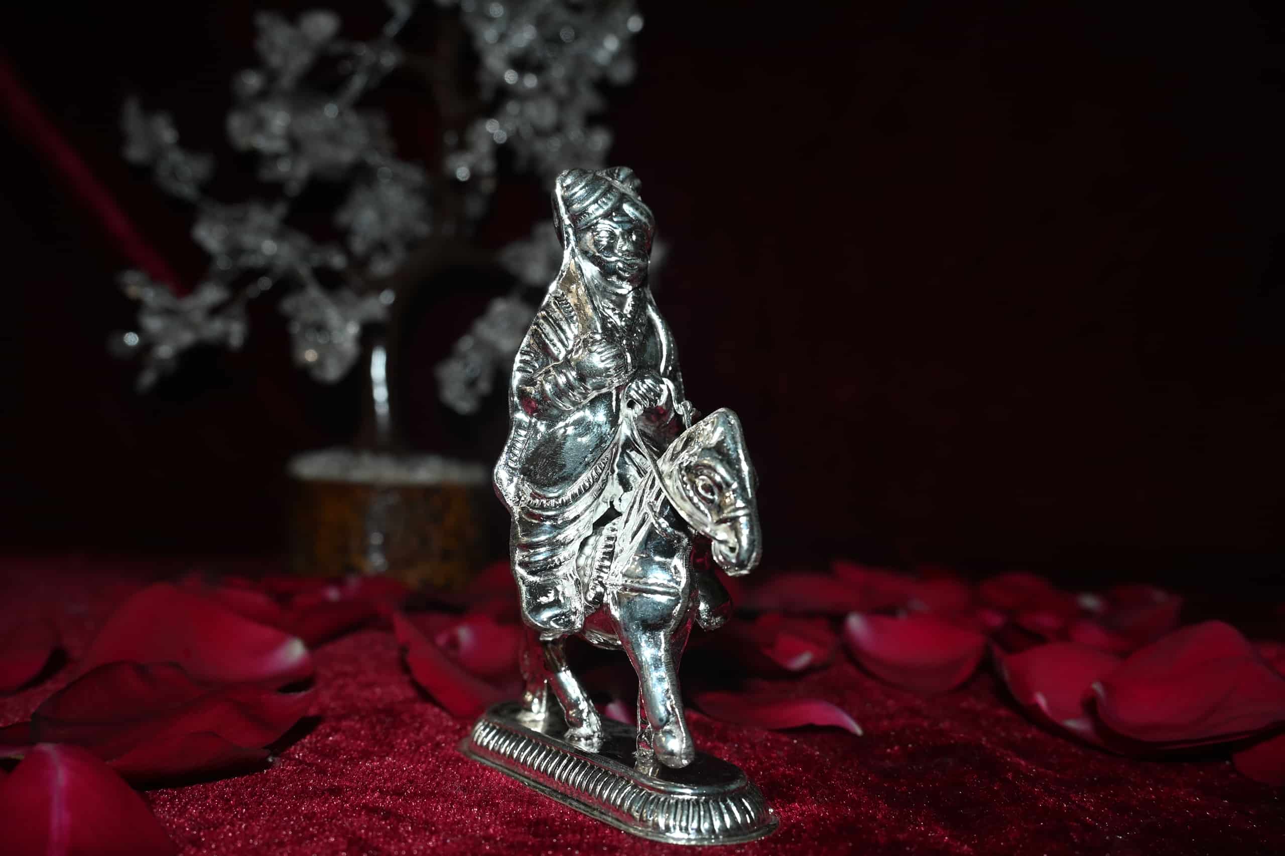 Shri Jyotiba Silver Pokal Murti