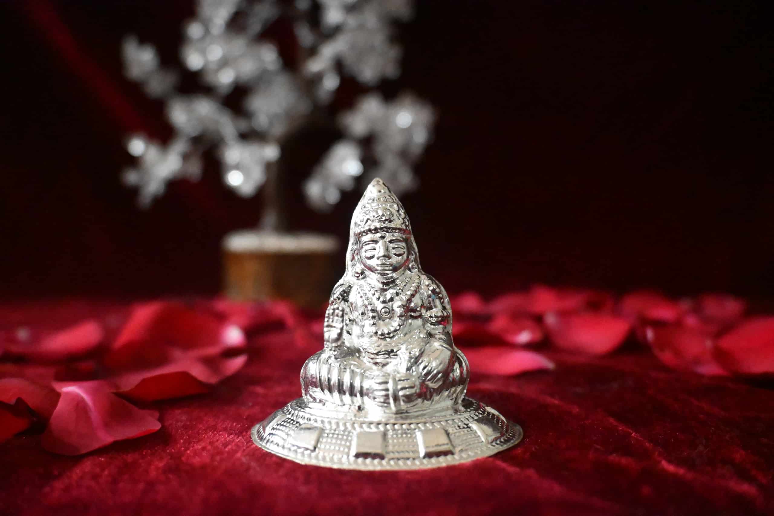 Dhanadhyaksha Kuber Pokal Silver Murti