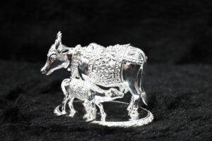 Divine Kamdhenu Solid Silver Murti